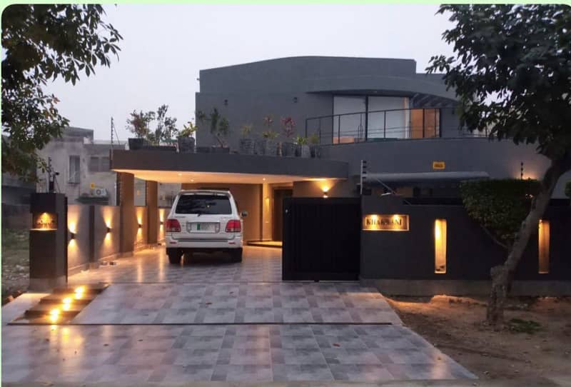 D H A Lahore 1 kanal Brand new Mazher Munir Design House with 100% original pics available for Sale 0