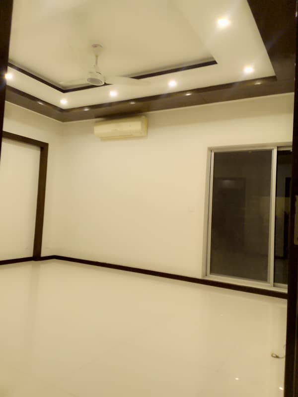 D H A Lahore 1 Kanal Brand New Mazher Munir Design House With 100% Original Pics Available For Rent 17