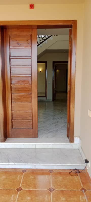 1 Kanal Brand New House With 100% Original Pics Available For Rent In DHA Lahore 5