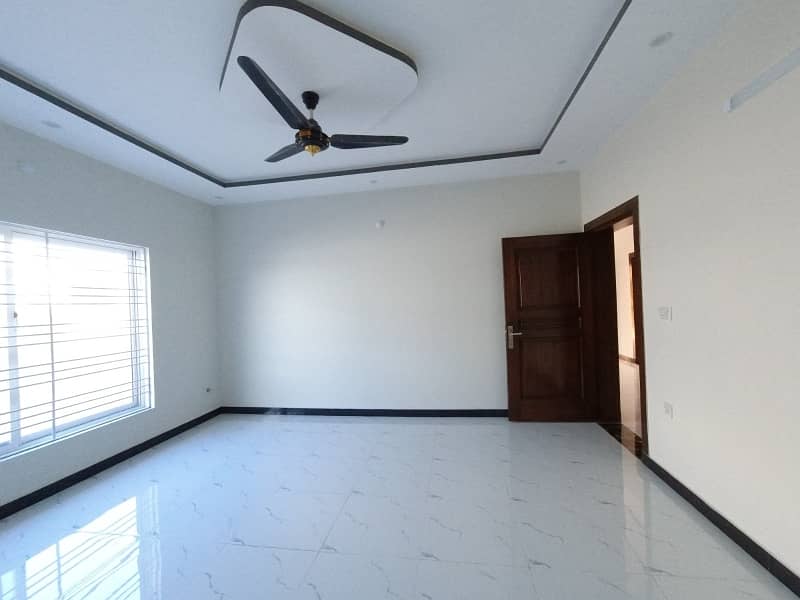 Brand New 1 Kanal House Available In F-17 For sale 11