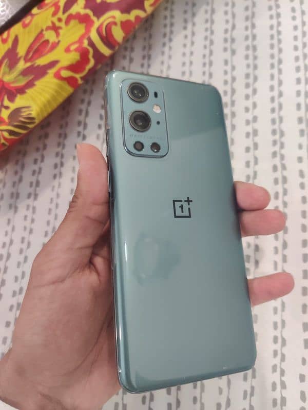 OnePlus 9 Pro 5G 2