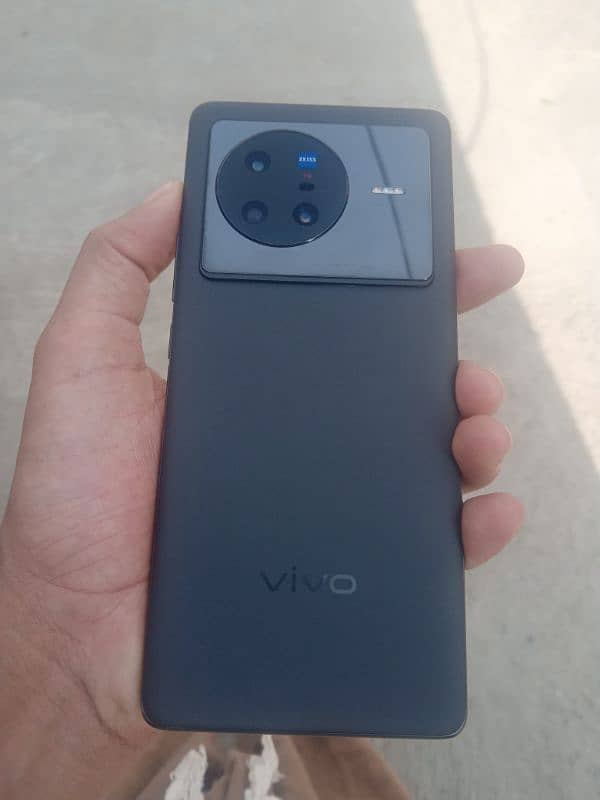 vivo x80 12/256 (5G) 7