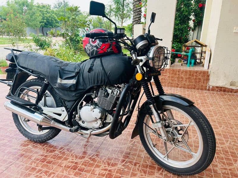 Suzuki Gs 150 se 1