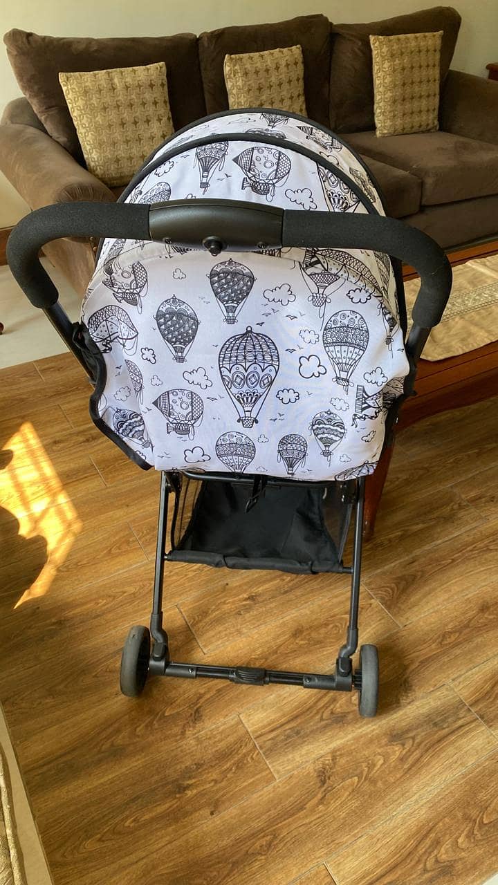 Lightweight, Portable baby stroller [Barely used] 5