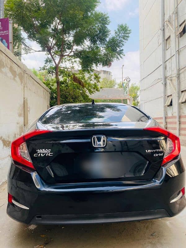 Honda Civic Oriel 2021 1