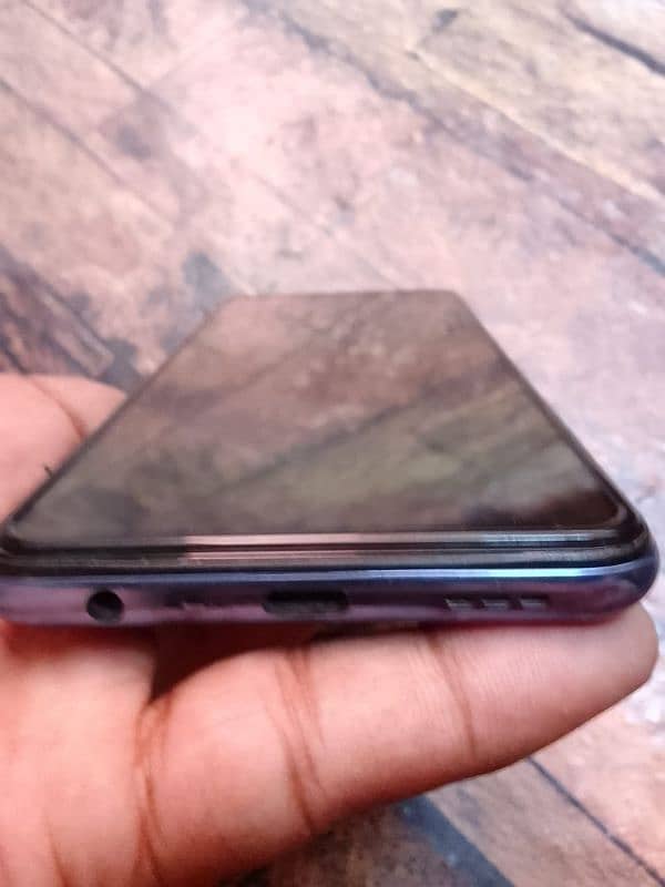 OPPO F19 In Geniun Condition 5