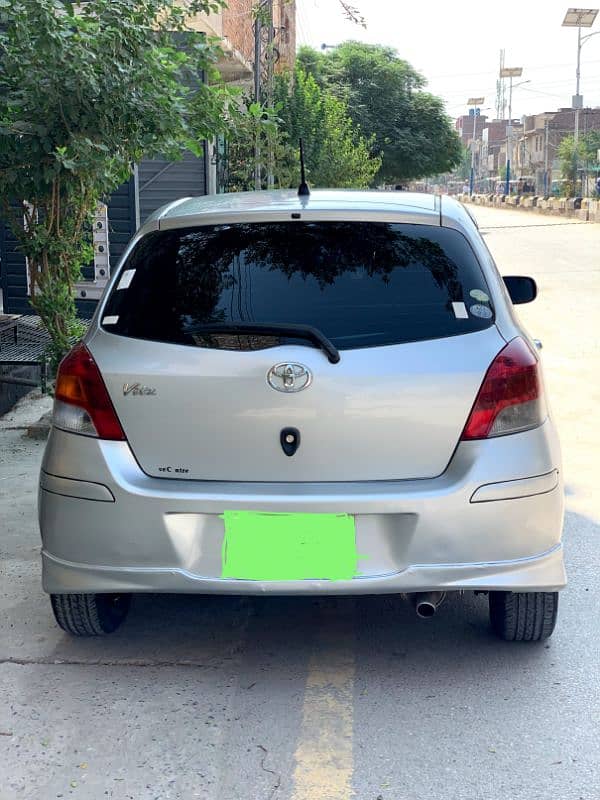 Toyota Vitz 2008 1