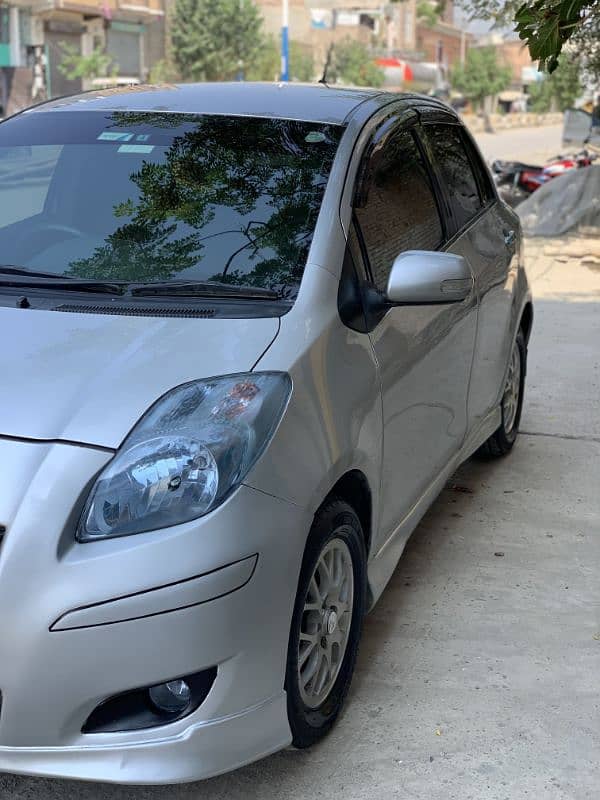 Toyota Vitz 2008 3