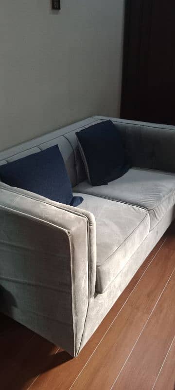 2 seater Sofa in perfect condition 1