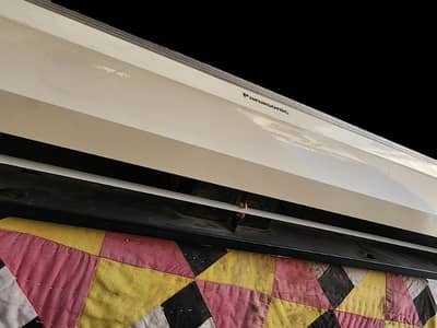PANASONIC AIR CURTAIN MACHINE