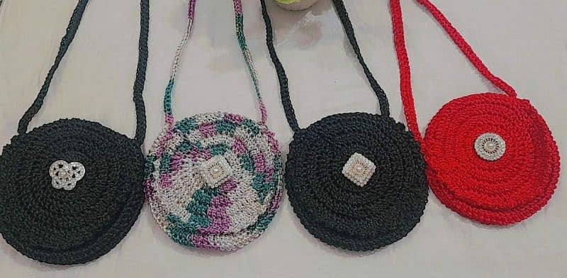 hand made crochet ladies shoulder bags 4