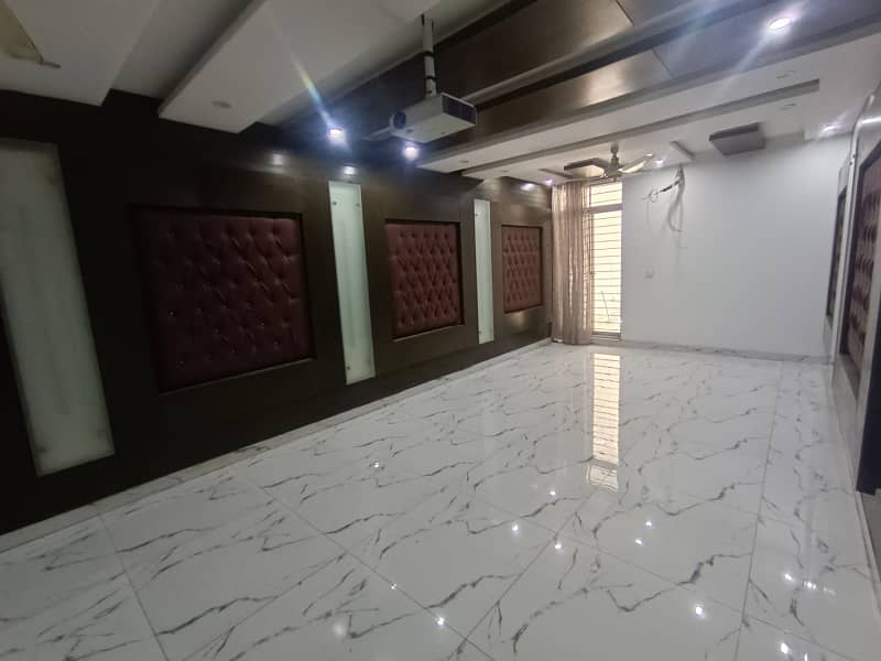 DHA KANAL HOUSE 5 BED PHASE 1 FOR RENT 2.50 LAKH 2