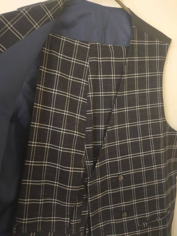 BLACK AND WHITE CHECKED COAT PANT AND WAISTCOAT 3