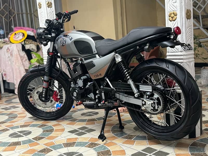 super star 150cc 2