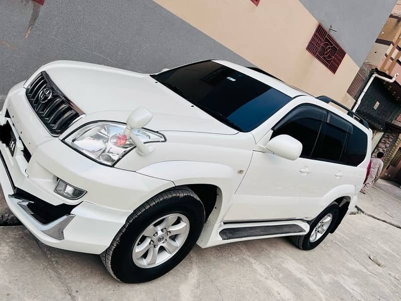 Toyota PradoTZG pearl white 2004 model 2007 12