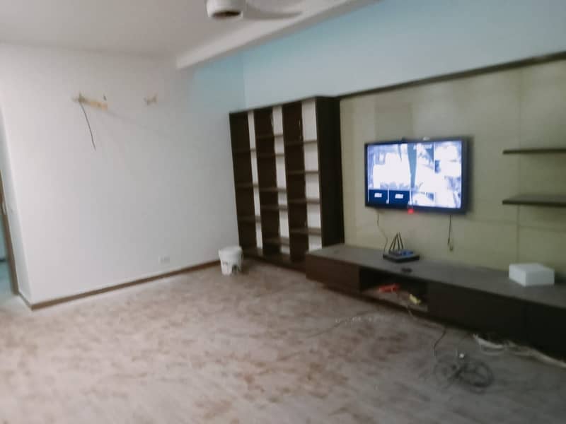 2 Kanal Stylish Bungalow Available For Sale 24