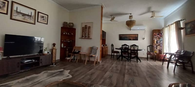 Kanal Lower Portion For Rent With Servant Quarter Sharing 0