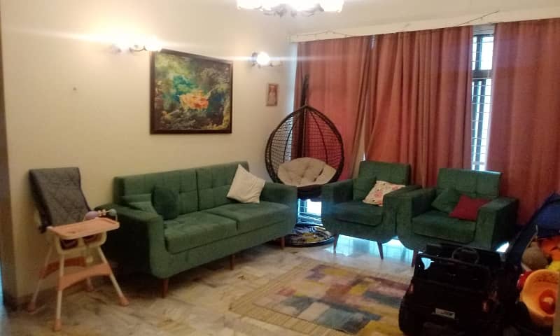 Kanal Lower Portion For Rent With Servant Quarter Sharing 7