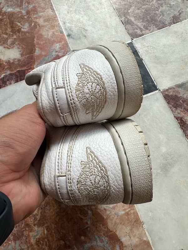 Two Pair branded shoes  (Nike Air ) 2