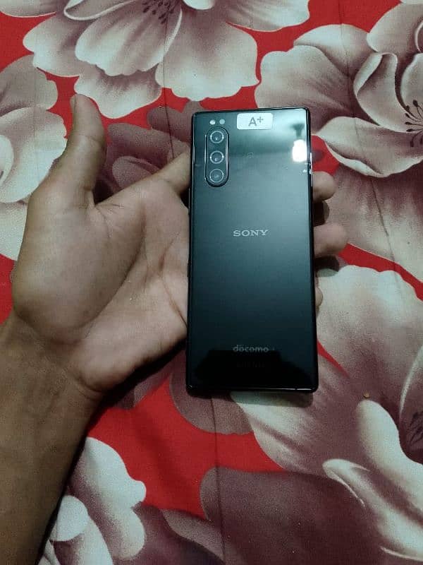 Sony Xperia 5 mark 1 1