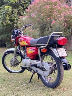 Honda CD125