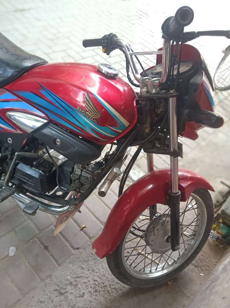 Honda Pridor 100 cc 2017 105k 3