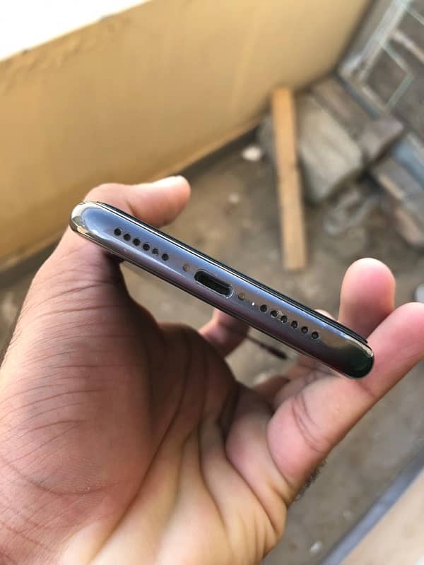 iphone 11 64gb waterpack exchange possible with good fones 8