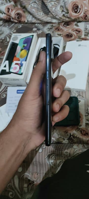 Samsung A51 3