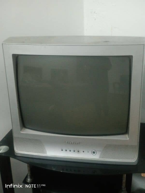 21 inches Samsung colour tv 2