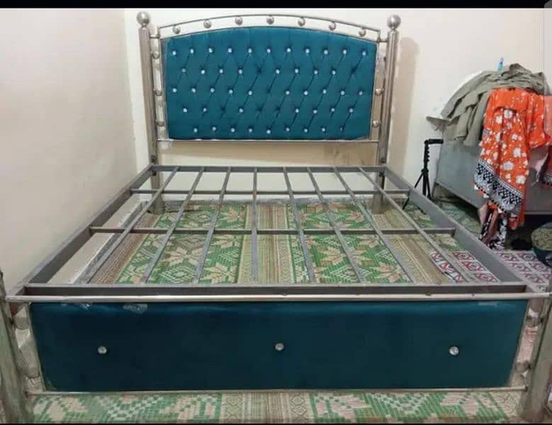 steel bed in fitt condition 2