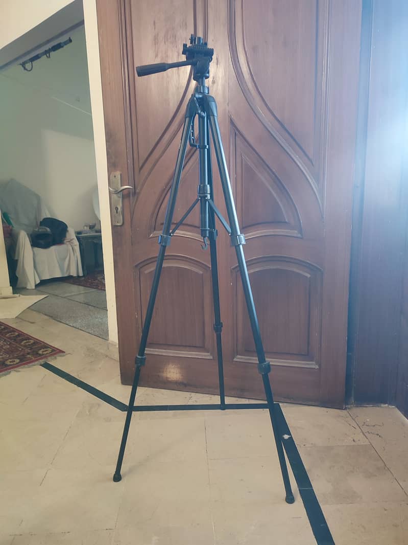 ICON tripod 7860 for DSLR, Video Camera and mobile 2