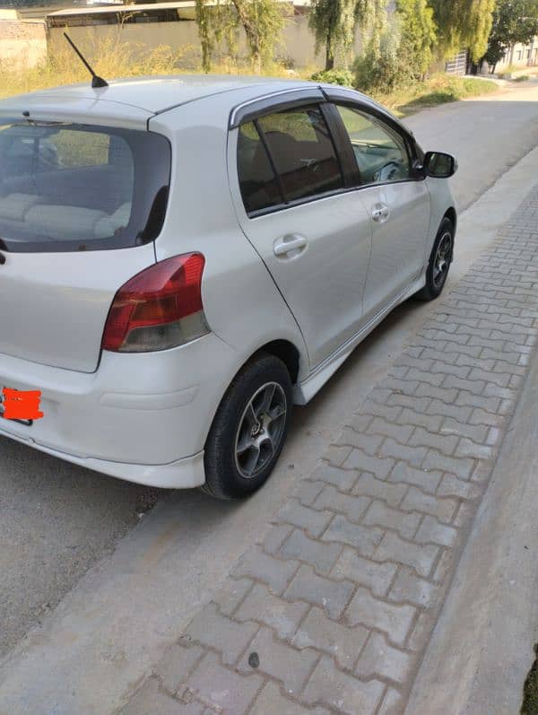 Toyota Vitz 2007 -ILL - Islamabad Registered - Pearl white 12