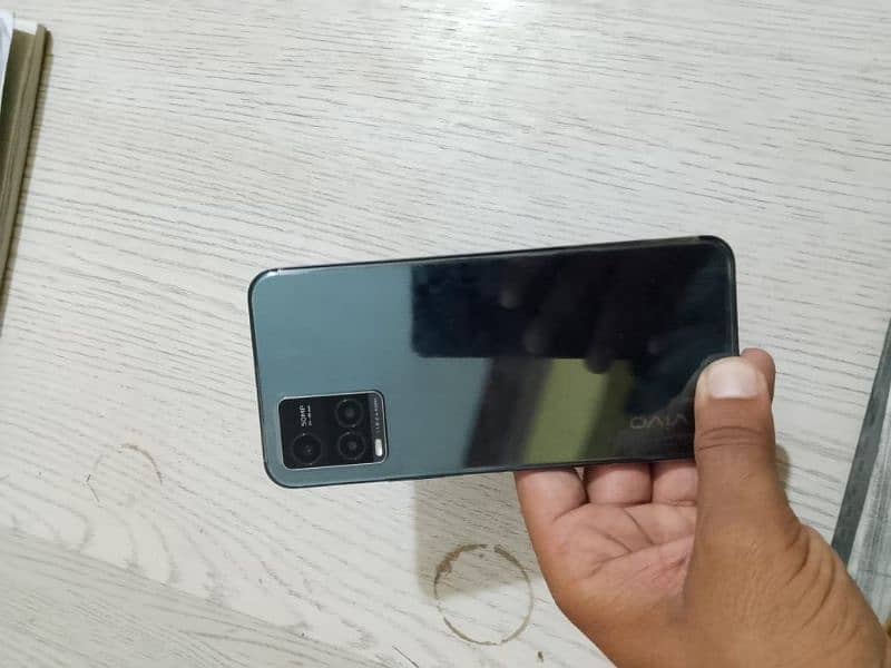 vivo y33s new condition 0