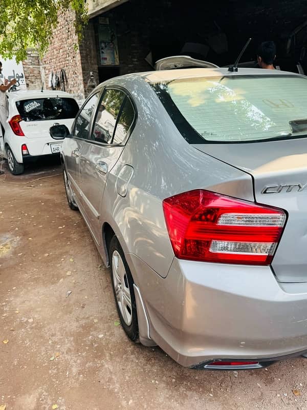 Honda City IVTEC 2018 4