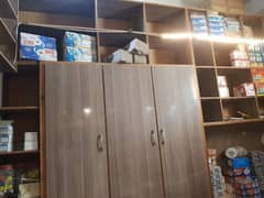 shop wardrobes دوکان کے ریک