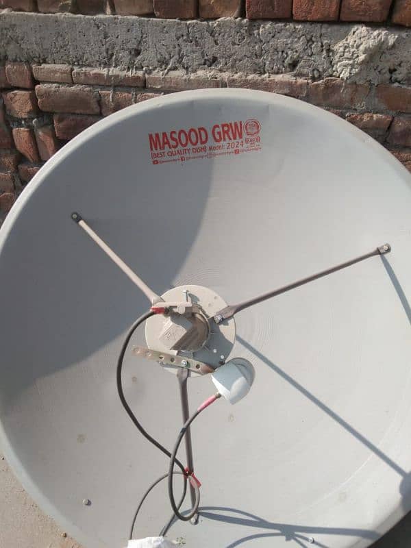 Statellite Receiver and Dish Antenna 3