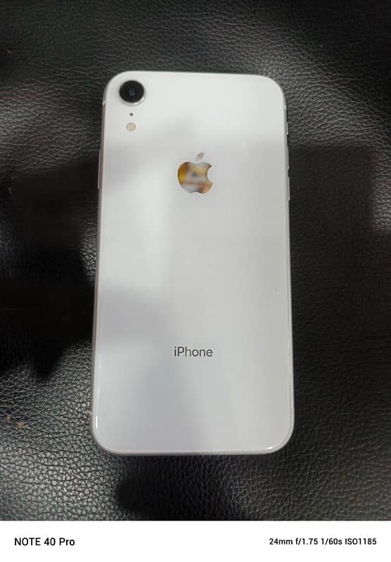 Iphone Xr White Colour Jv sim time available best condition All Okay 11