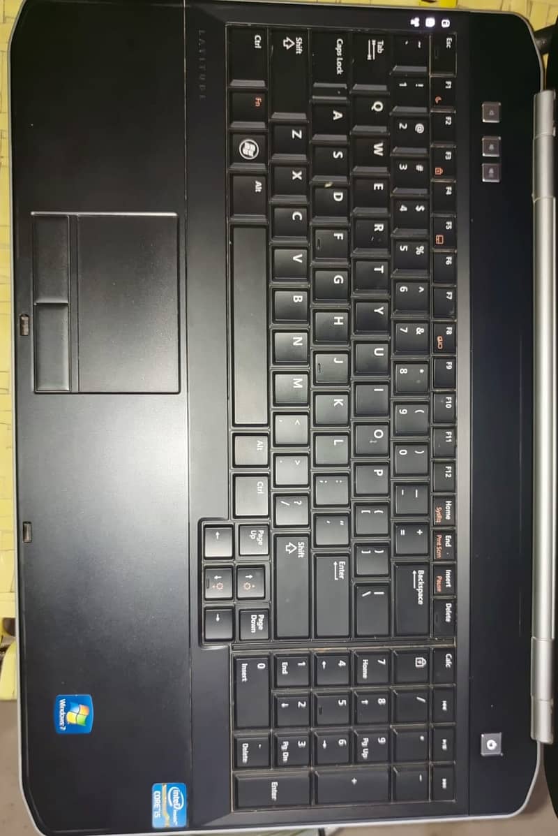 Dell Latitude E5520, i5, 2nd Gen 2