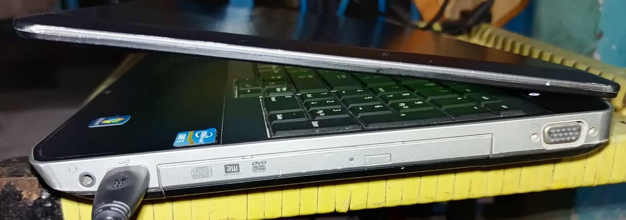 Dell Latitude E5520, i5, 2nd Gen 3