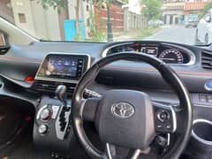 Toyota Sienta 2019