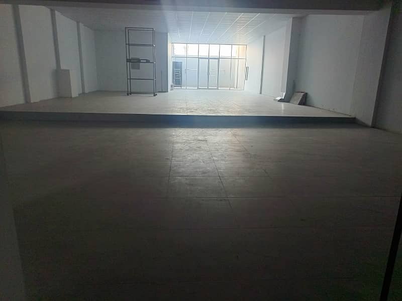 1 kanal tile floor brand new 3rd floor Hall for rent at the prime location off Johar Town 5