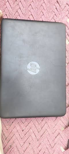 HP Elite book 820 G1