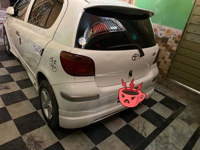 Toyota Vitz 2004 2