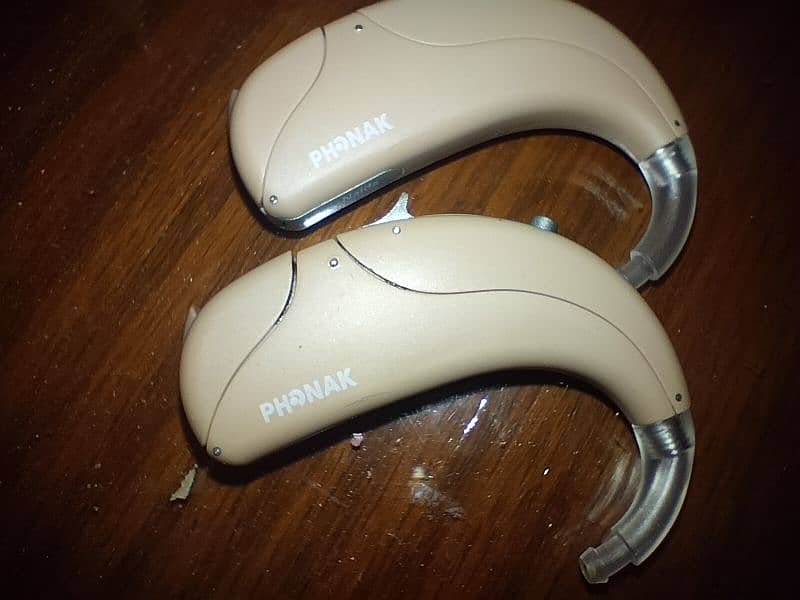 HEARING AID (PHONAK) IMPORTED 0