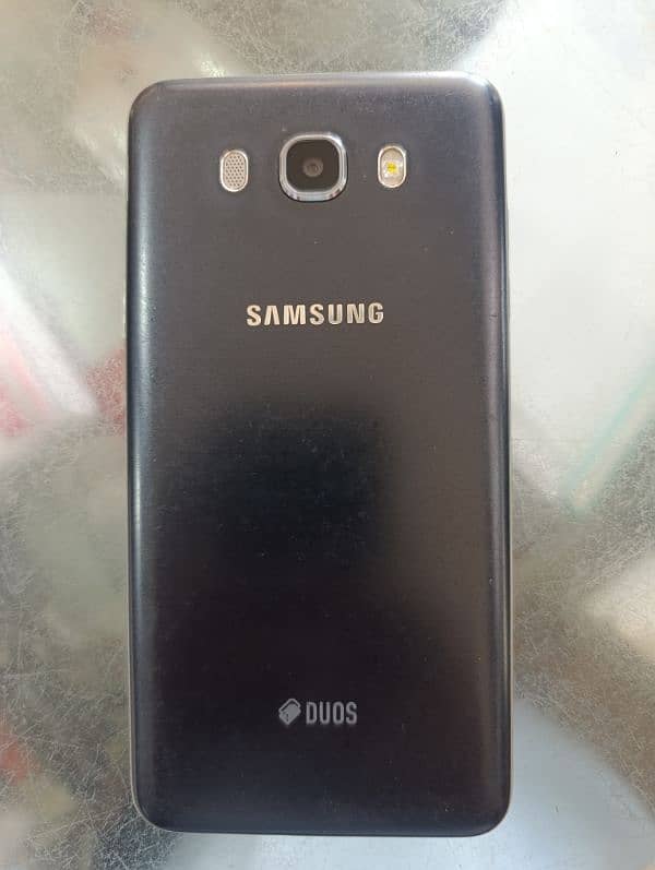 samsung galaxy J7 2016 3