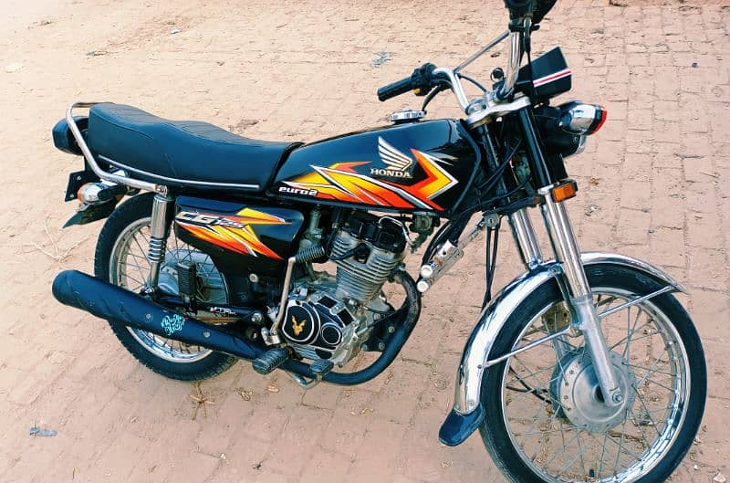 Honda CG125 2021 All Punjab Number Lush Condition 10/10 4