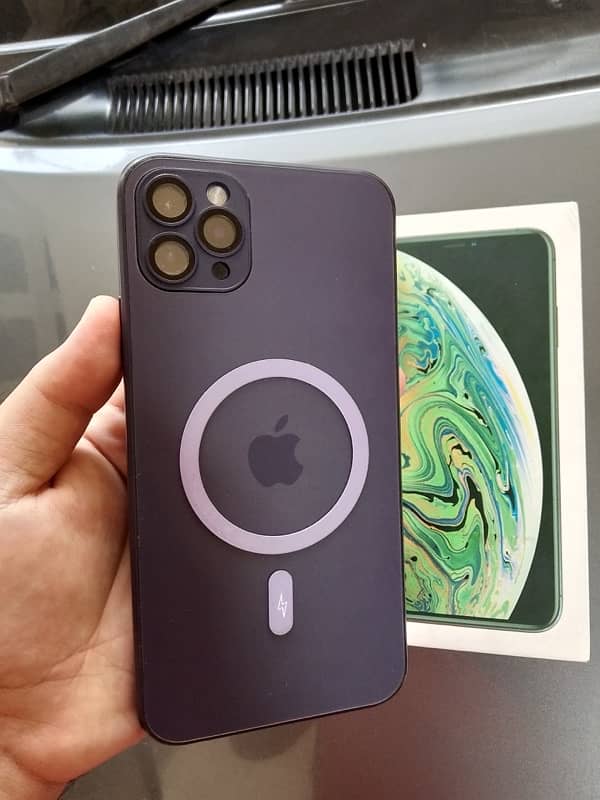 Iphone XS Max PTA Approved Dual Sim 10/10 7