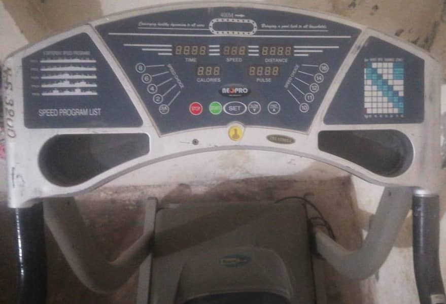 N. S-3200 Treadmill For Sell 2