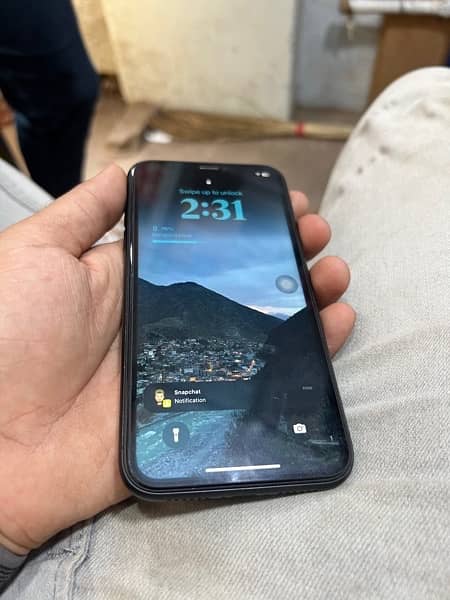 iphone xr 1