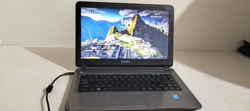 Core i3 4th generation Laptop 0